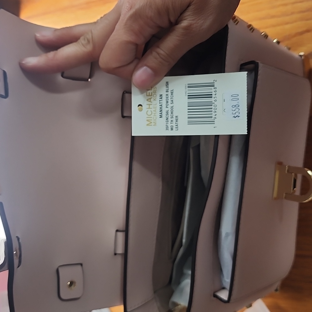 NWT MICHAEL KORS MANHATTAN Medium Bag - Picture 4 of 4